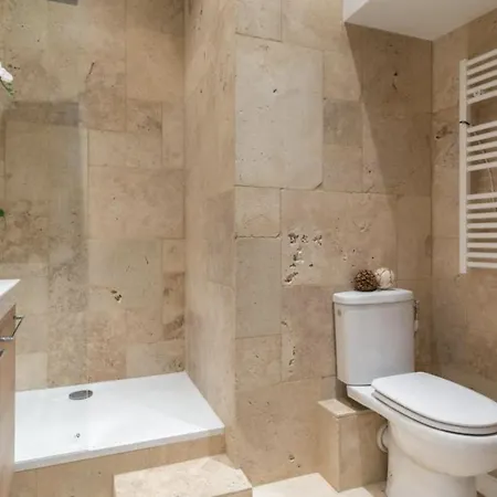 Apartment Vue Picasso - Agreable 2p Vue Musee Picasso Et Antibes